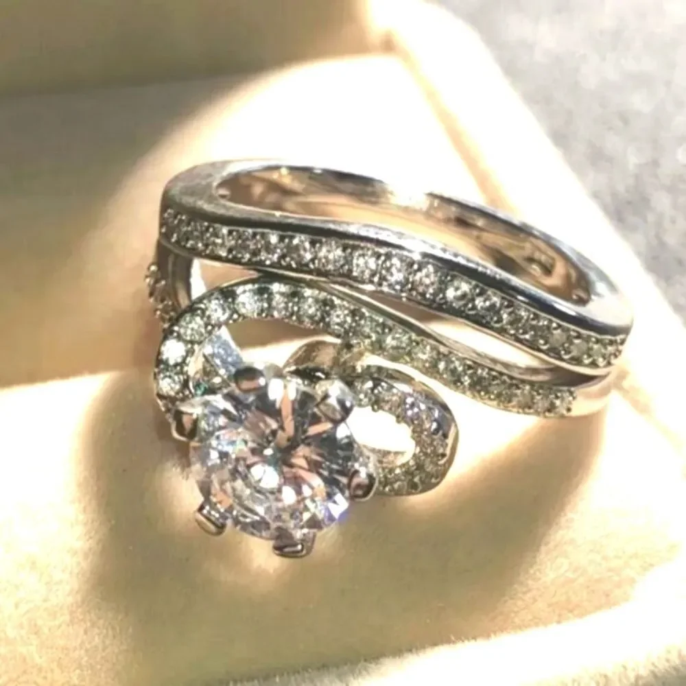 Women's Luxury Style Large 6-Prong Simulated diamond Eternity wedding ring sz 9